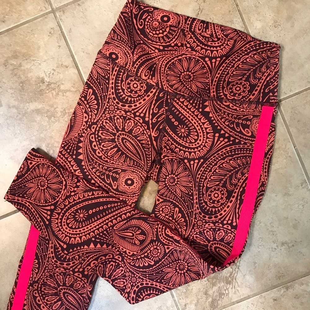 👟aerie Chill Play Move Leggings